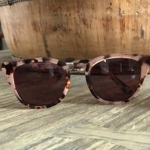 Madewell tortoise shell sunglasses